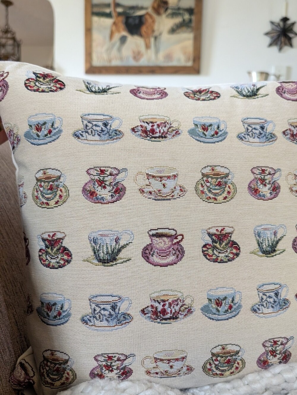 NWT Hines Of Oxford Vintage Tea Party Tapestry Throw Pillow With Insert